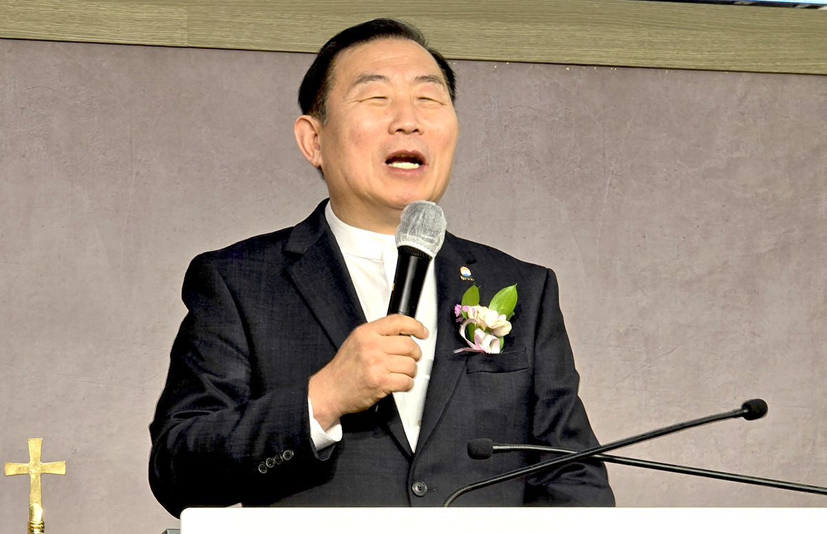 설교 총재 김대성 목사1.jpg