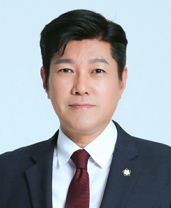 3 임시대표회장 변호사 김현성.jpg