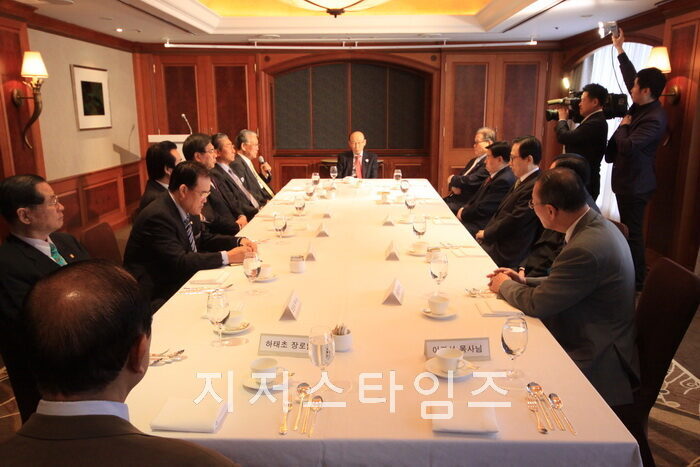 원로와의 대담01.jpg