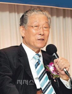 고 이만신 목사101.jpg