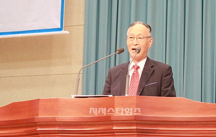 예배인도 양정섭 목사1-08.jpg