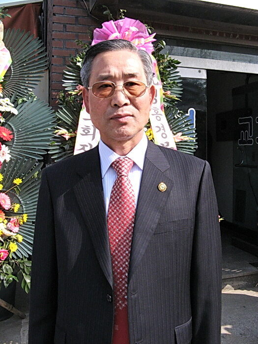 총회장 성흥경 목사.jpg