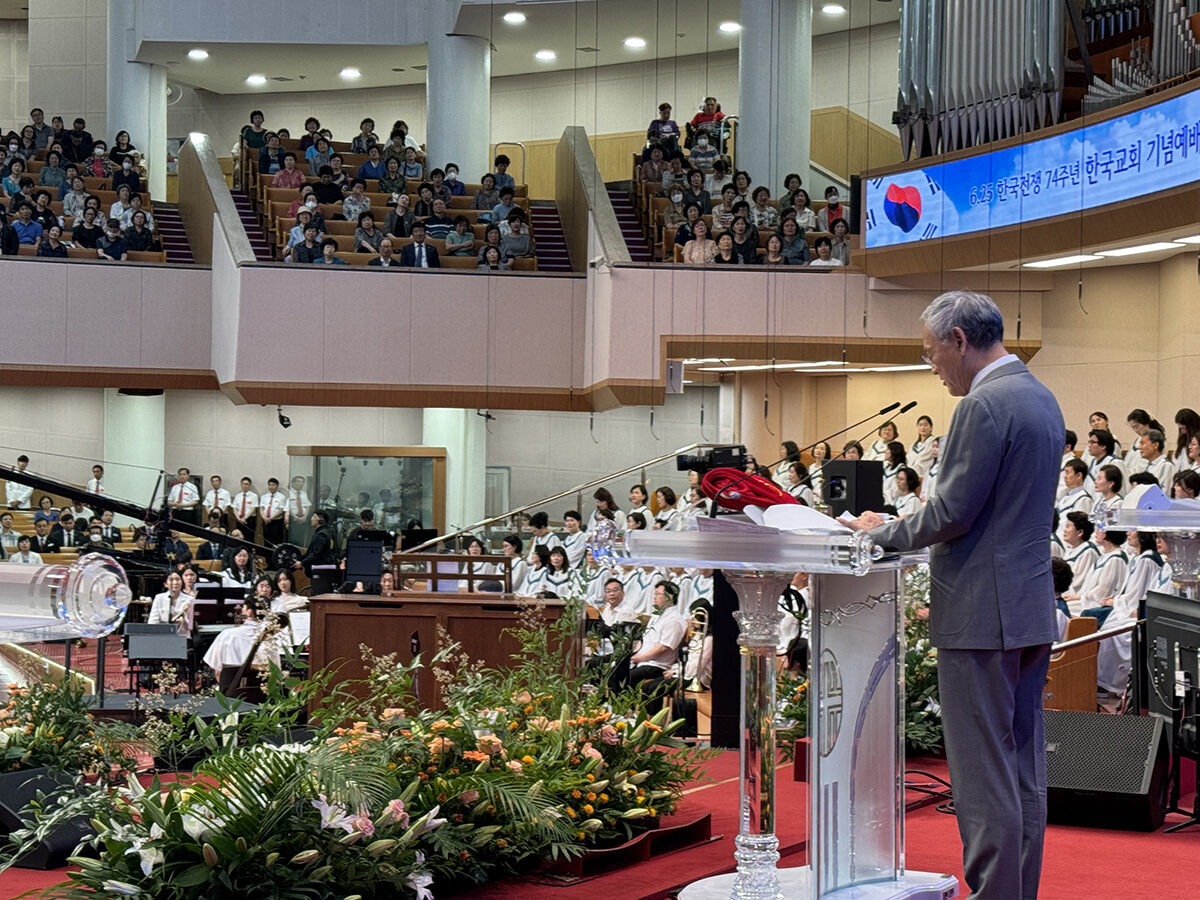 6.25 한국전쟁 74주년 한국교회 기념예배 (1).jpg