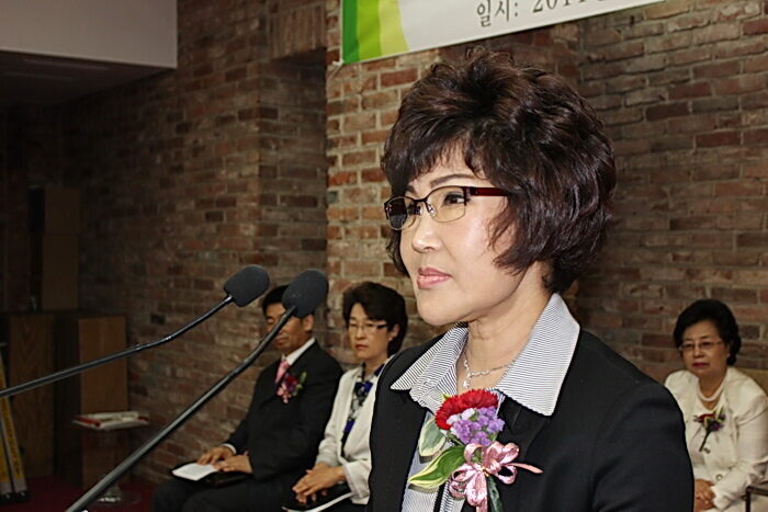 취임사를 전하는 총회장03.jpg