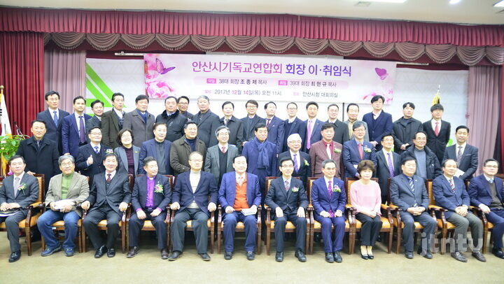 단체사진03.jpg