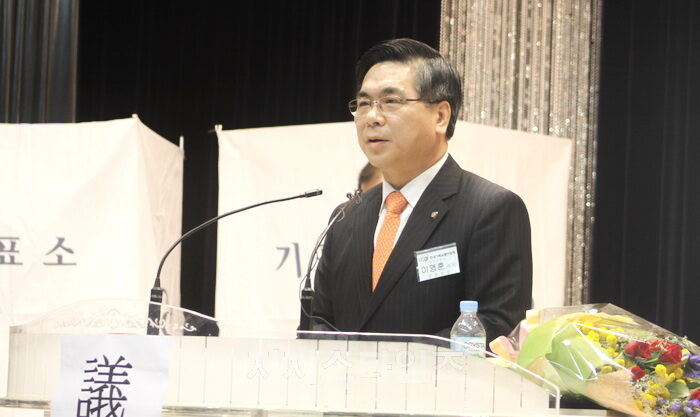 대표회장 이영훈 목사1.jpg