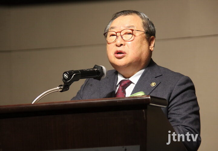 설교 총재 엄기호 목사(한기총 대표회장)-01.jpg