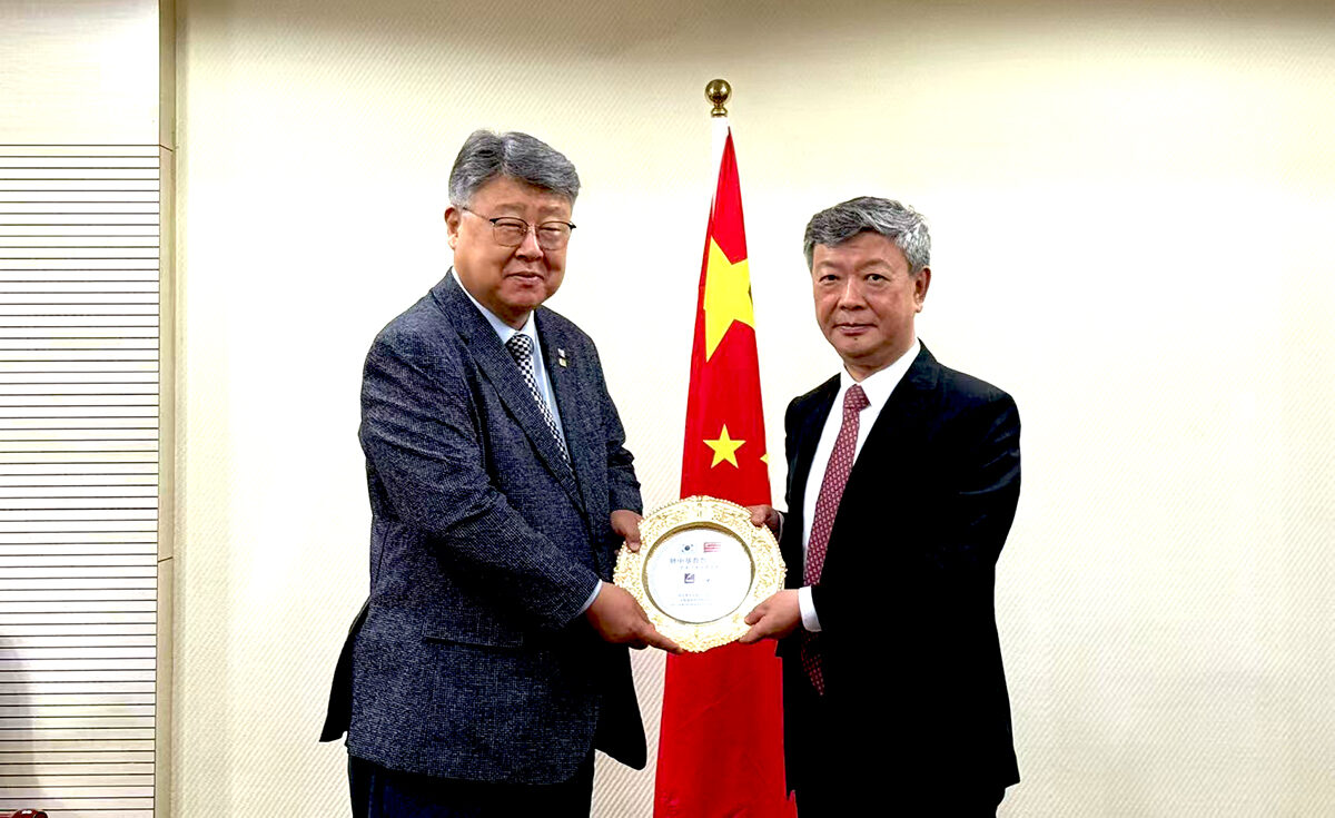 한교총 대표회장단, 중국기독교협회장 환담1.jpg