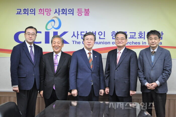 나종민 종무실장202.jpg