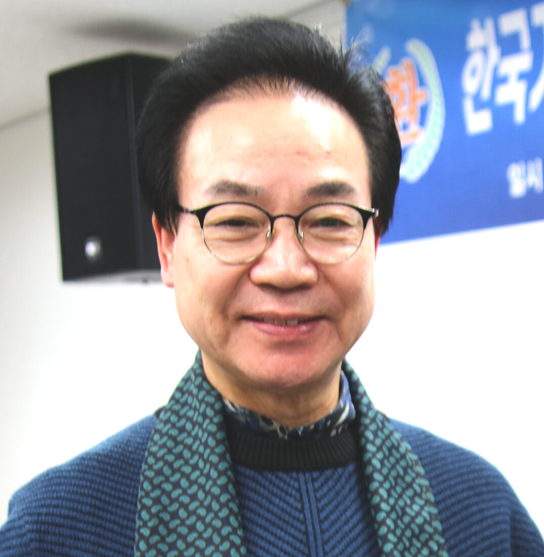 제5부 특강 소진우 목사(명예총재).jpg