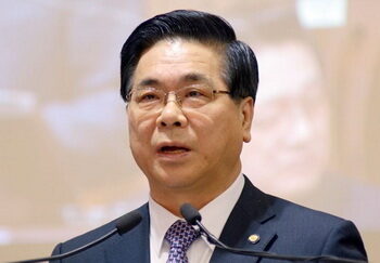 이영훈 목사303.jpg