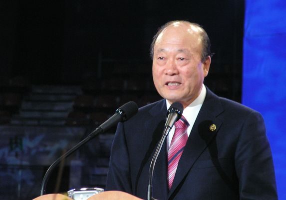 이광선 목사.jpg