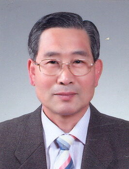 1-2 1. 총회장 성흥경 목사 송석교회.jpg