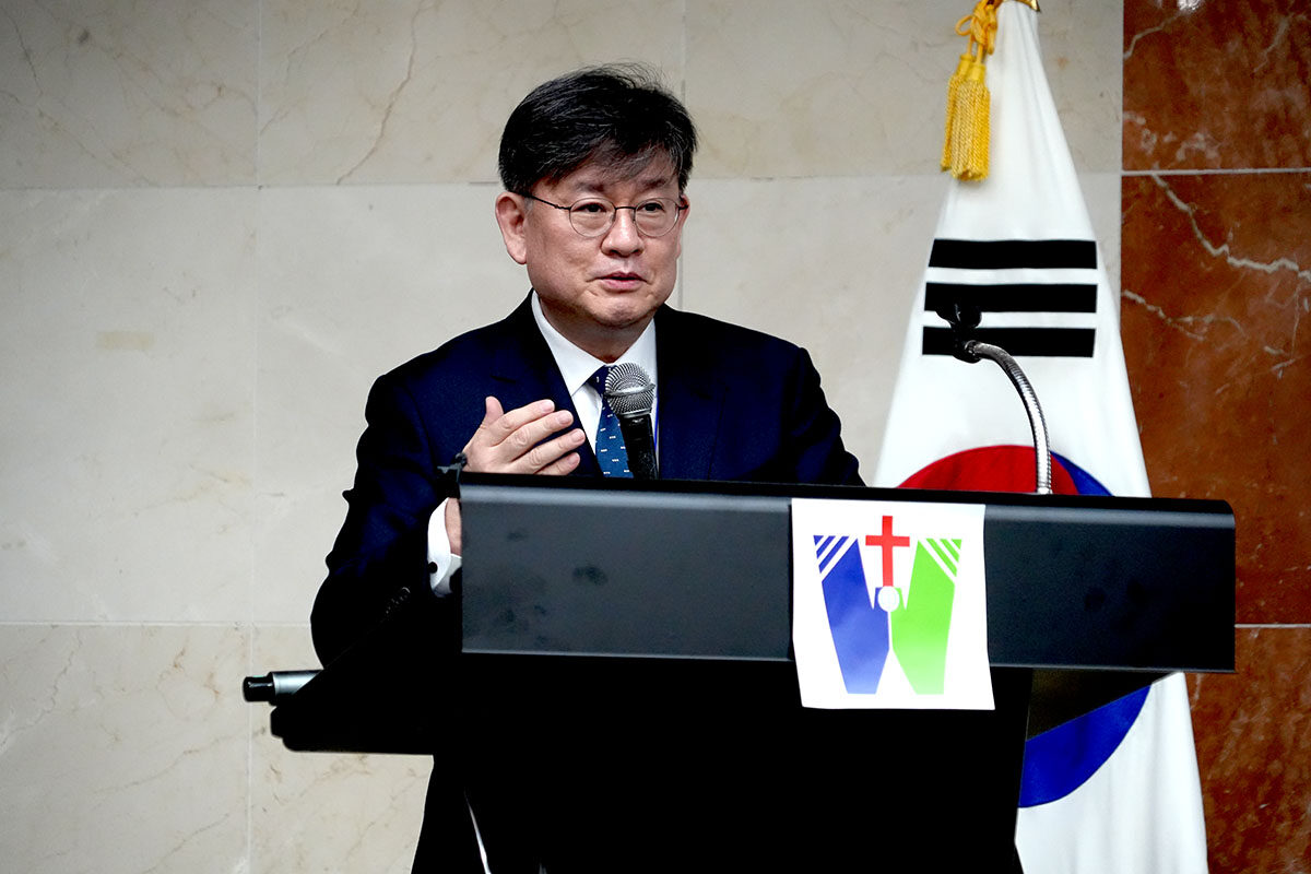특강1 총장 김영권 목사.jpg