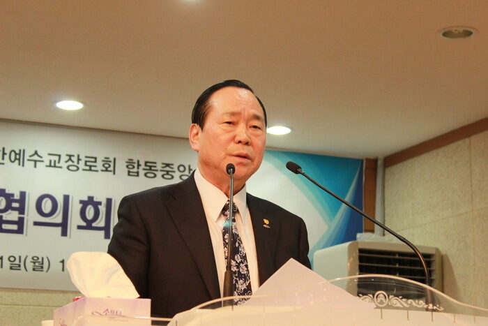 김호윤 목사01.jpg