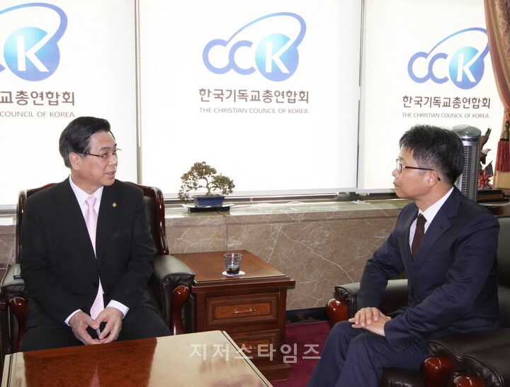 cpj000.jpg