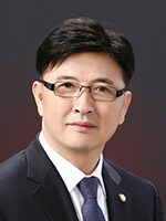 대표회장 정서영 목사.jpg