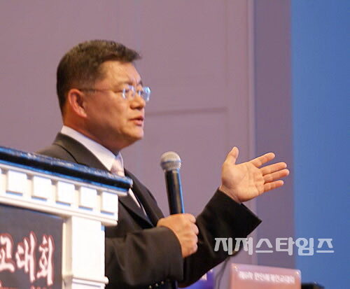 임현수 목사01.jpg