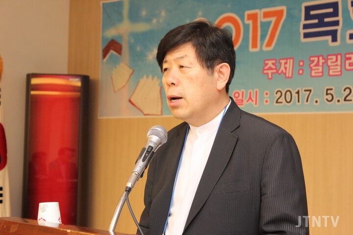 IMG_0009-008.jpg