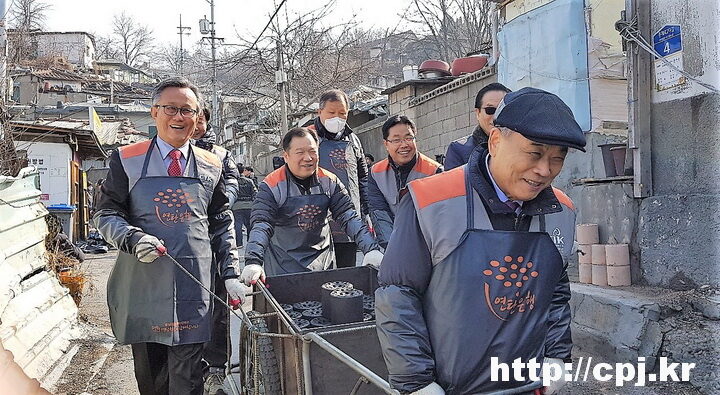 사진2-02.jpg