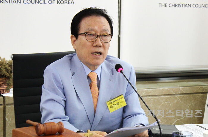 홍대표 전격사퇴 선언-01.jpg