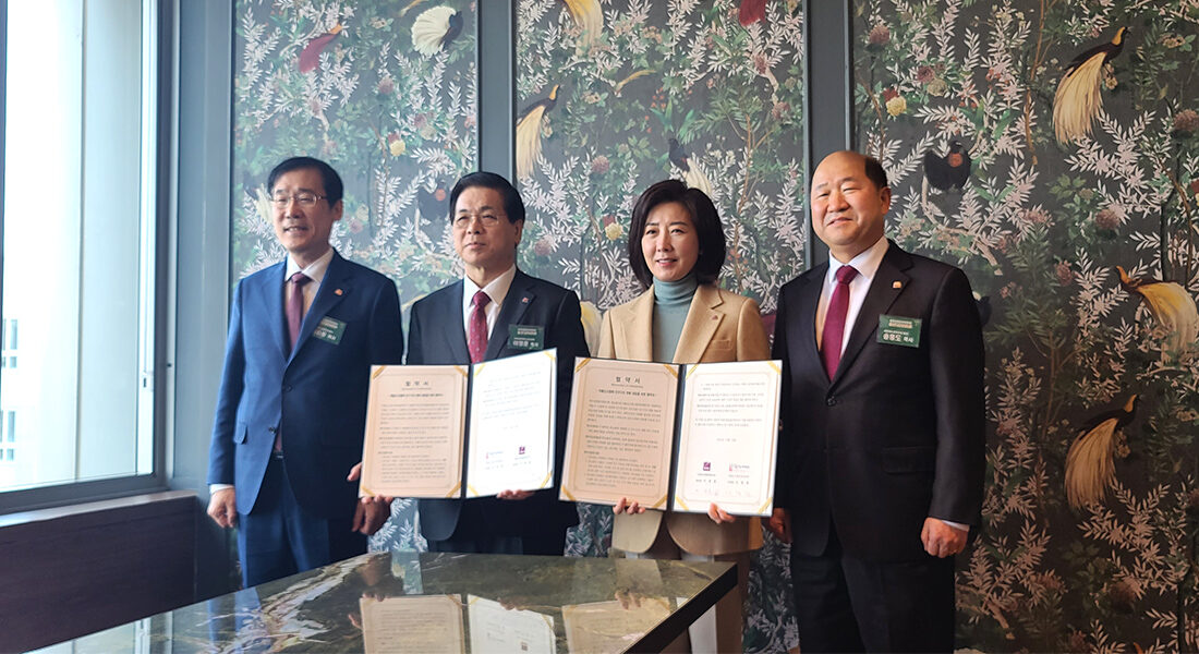 한교총, 저출산고령화사회위원회와 MOU 1.jpg