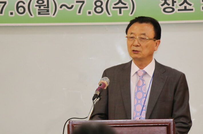 총회장 이규필 목사1.jpg