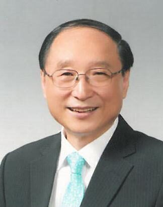 박위근인물.jpg