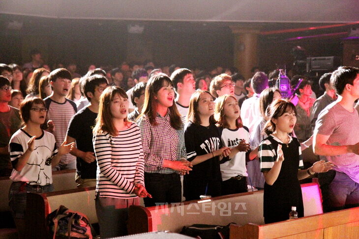 jtv002.jpg