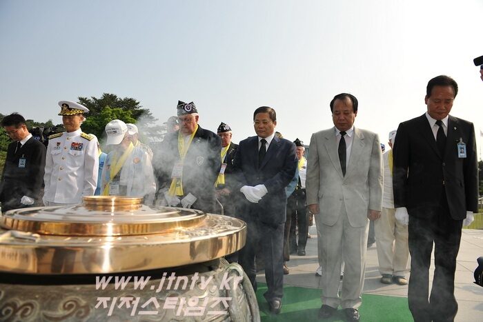D3X_3739-004 복사.jpg