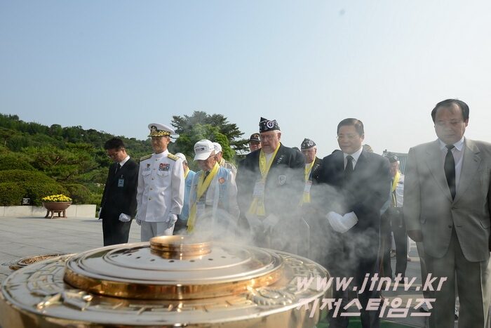 DSC_9629-001 복사.jpg