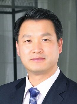 이수형 담임목사님02.jpg