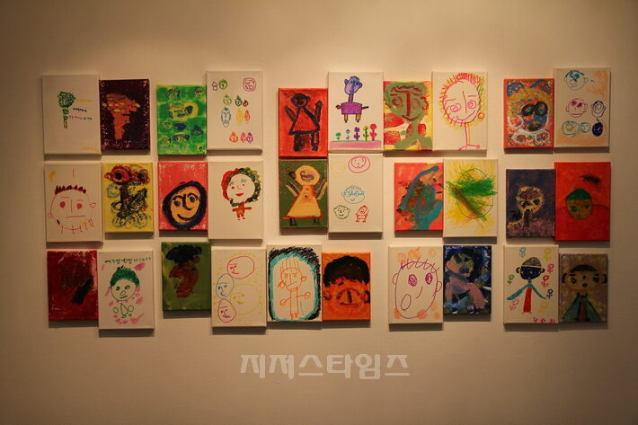 전시회1.jpg