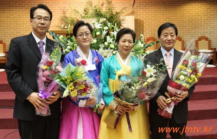 유영섭 서정환 목사 부부01005.jpg