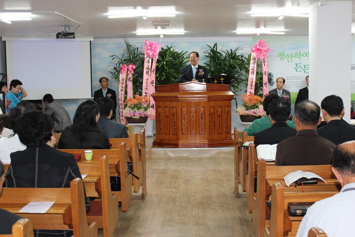 승리교회입당예배003.jpg