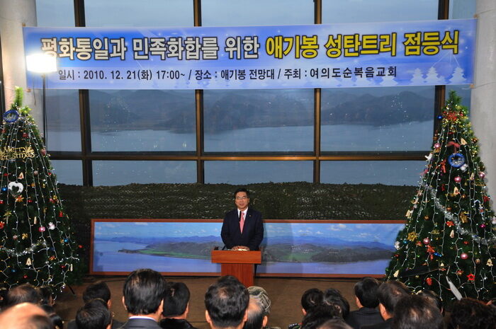 HAN_0021-002.jpg