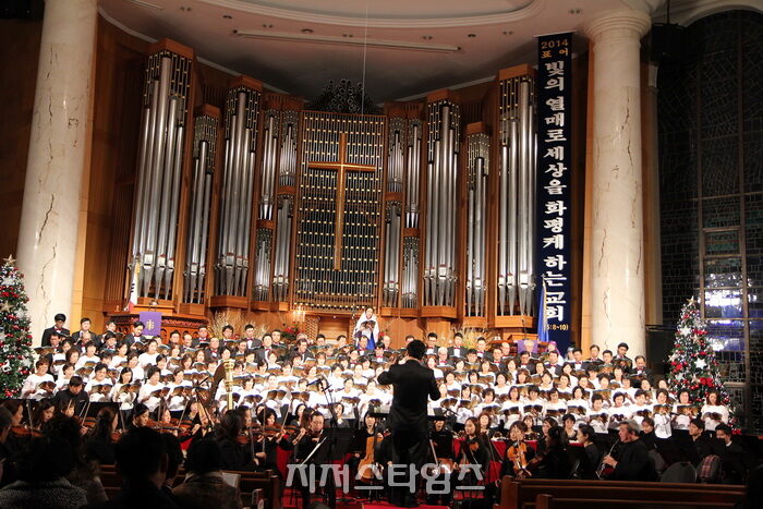성탄감사예배303.jpg