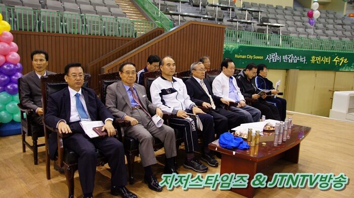 교단 총회장 및 원로들-01.JPG