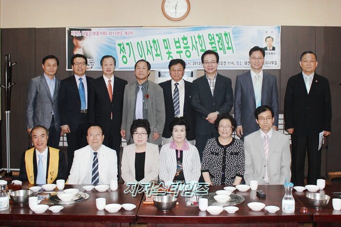 예배를 마치고 순서자들과 함께.JPG