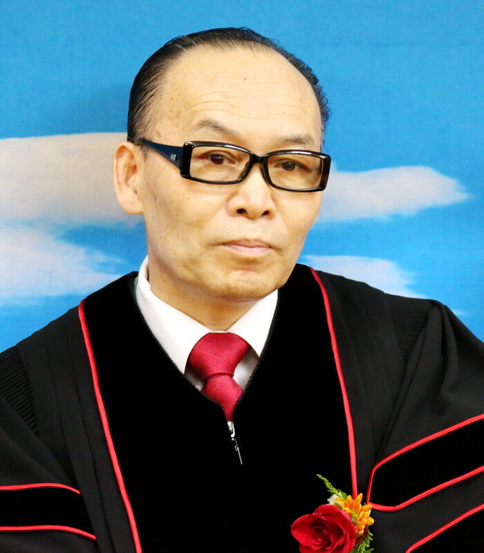 강남복된교회 정대성 목사.jpg