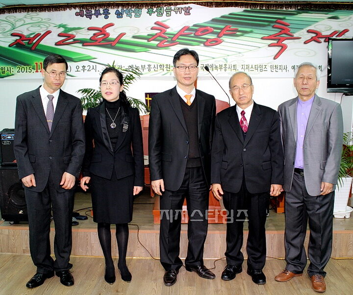 jtntv-003-03.jpg