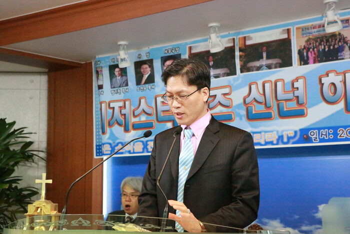 인도 곽영민 목사.jpg