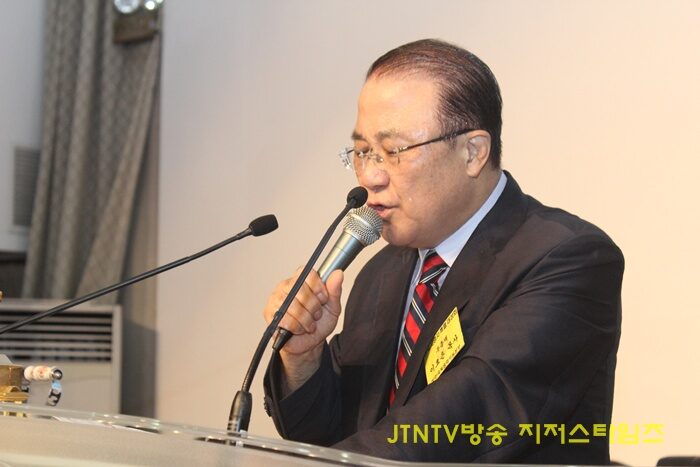 강사 이효은 목사1.JPG