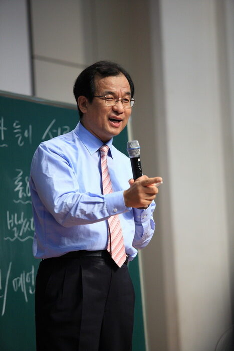 피영민 목사1.jpg