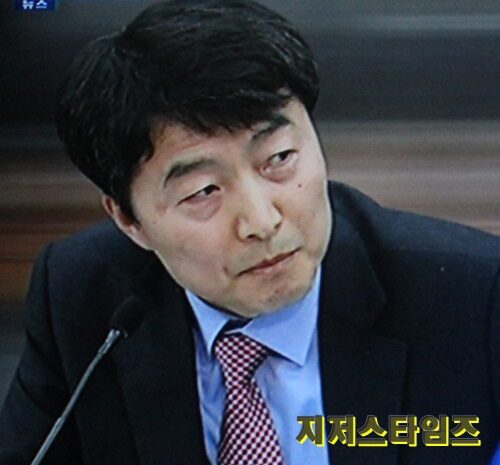 이석기 반역자1.jpg