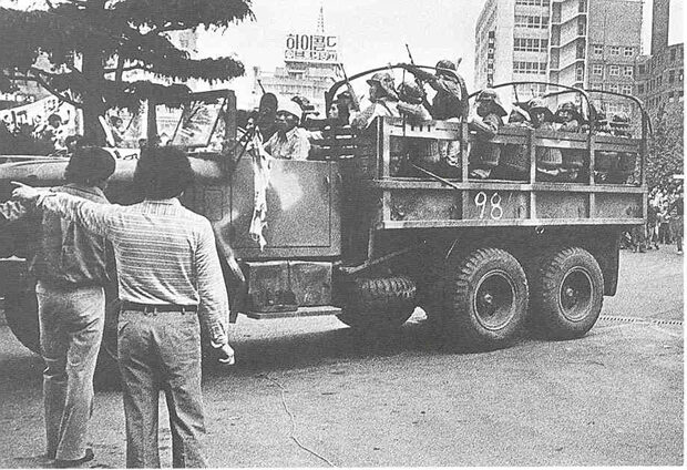 518-09.jpg