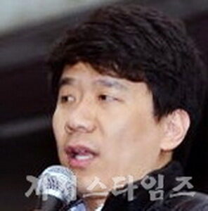위장 간첩 유가강.jpg