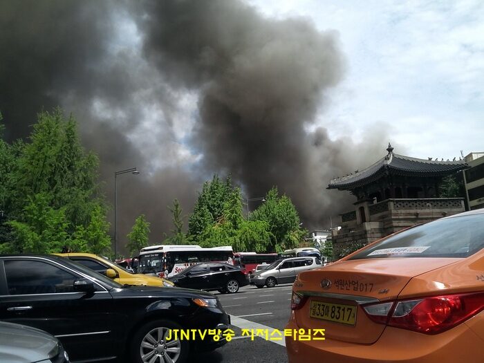경북궁 부근 화재2-02.jpg