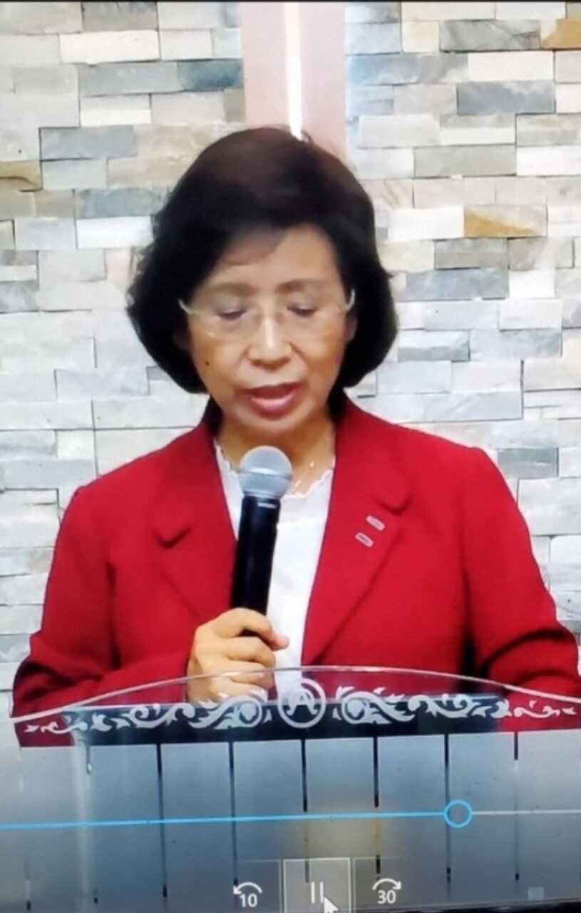 t서사라 목사 사진1.jpg
