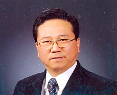 5 대표이사 정기남 목사(발행인).jpg